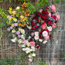 Load image into Gallery viewer, Valentine&#39;s Day Floral Arrangement
